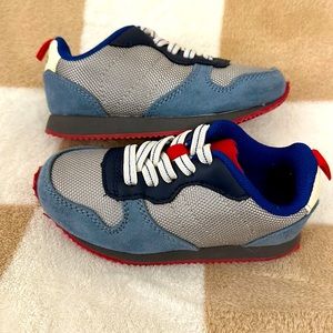 Red white & blue gap sneakers